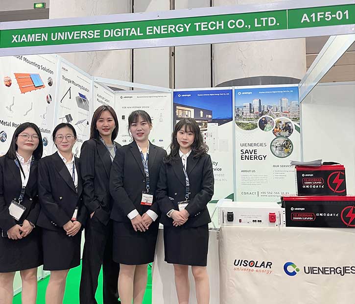 UIENERGIES revela soluções de ponta para armazenamento de energia doméstica na Solartech Indonesia 2024